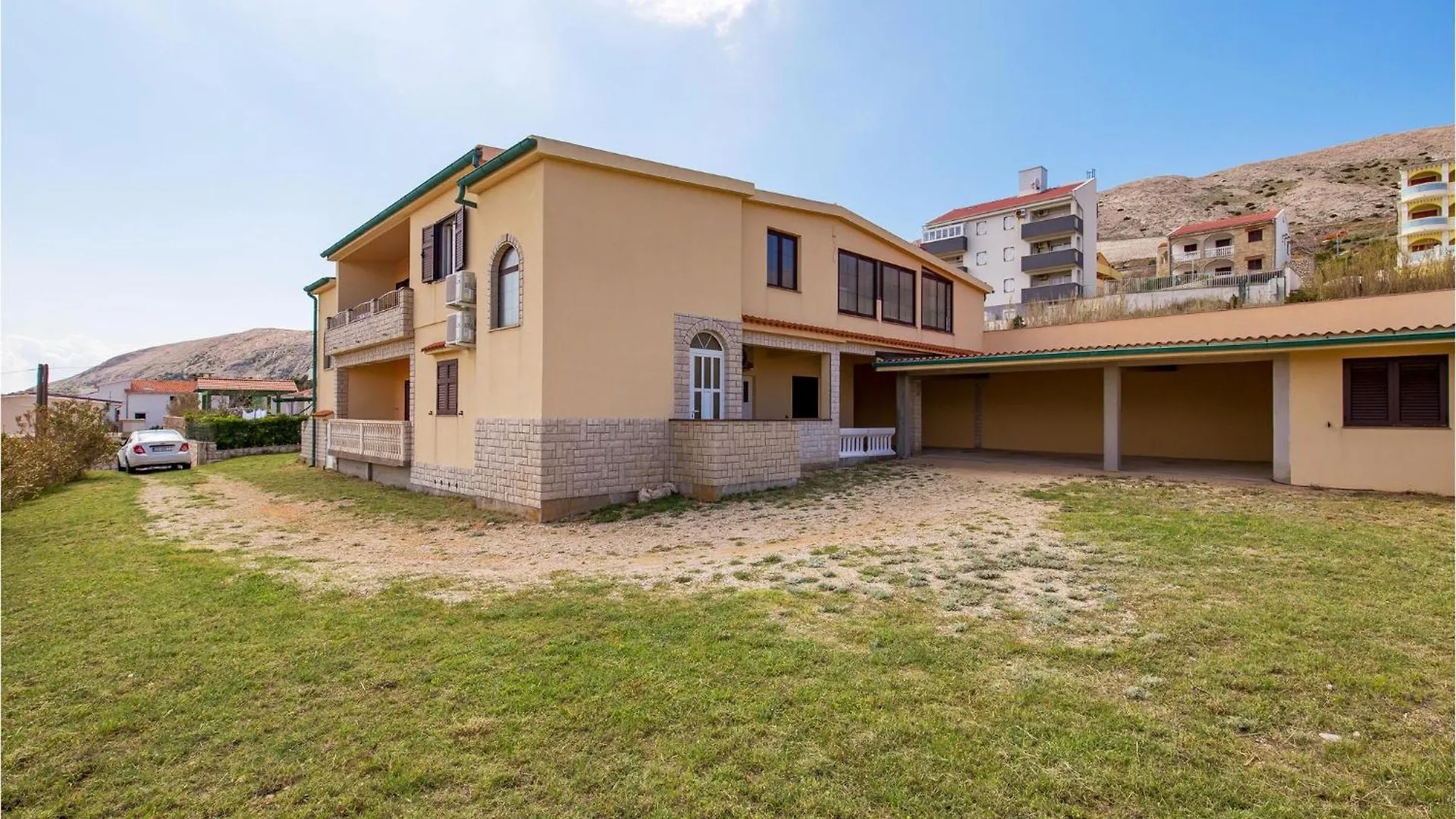 Awesome Home In Pag With Wifi Pag Town